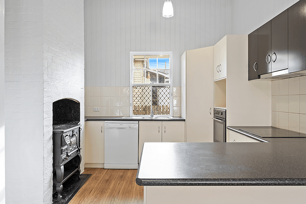 9 Norwood Street, Toowoomba City QLD 4350, Toowoomba City - Thumbnail 2