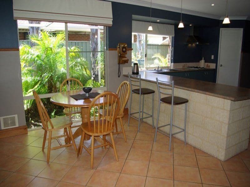 8 Turnbull Close, Atwell WA 6164, Atwell - Thumbnail 7