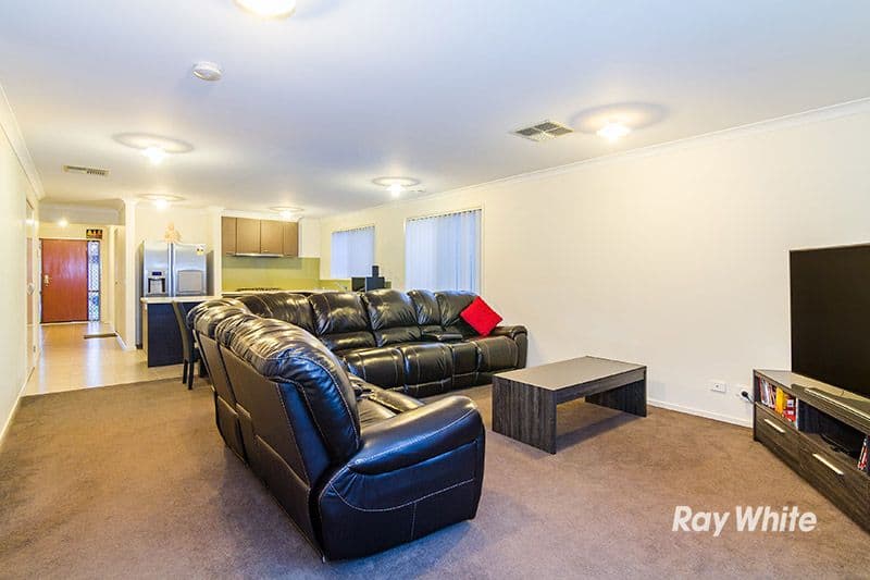 19 Noremac Grove, Lyndhurst VIC 3975, Lyndhurst - Thumbnail 2