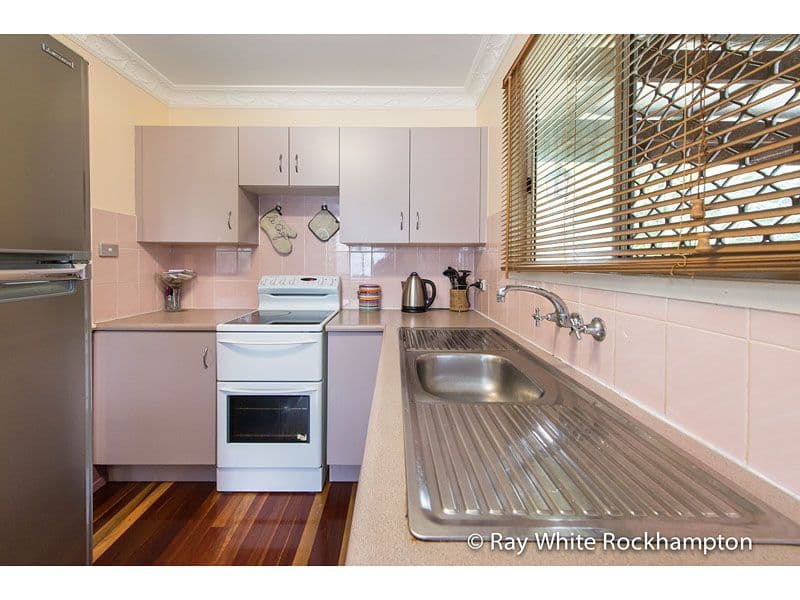 10 Labanka Close, Frenchville QLD 4701, Frenchville - Thumbnail 3
