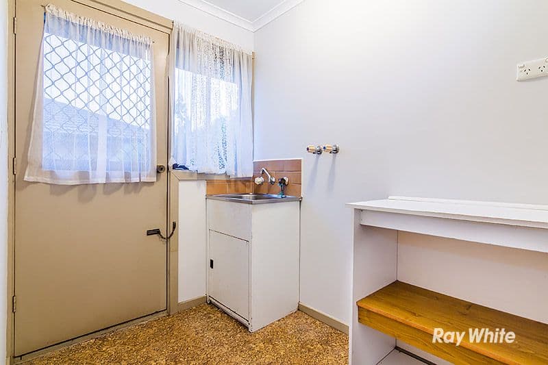 27 Bowen Street, Cranbourne VIC 3977, Cranbourne - Thumbnail 8
