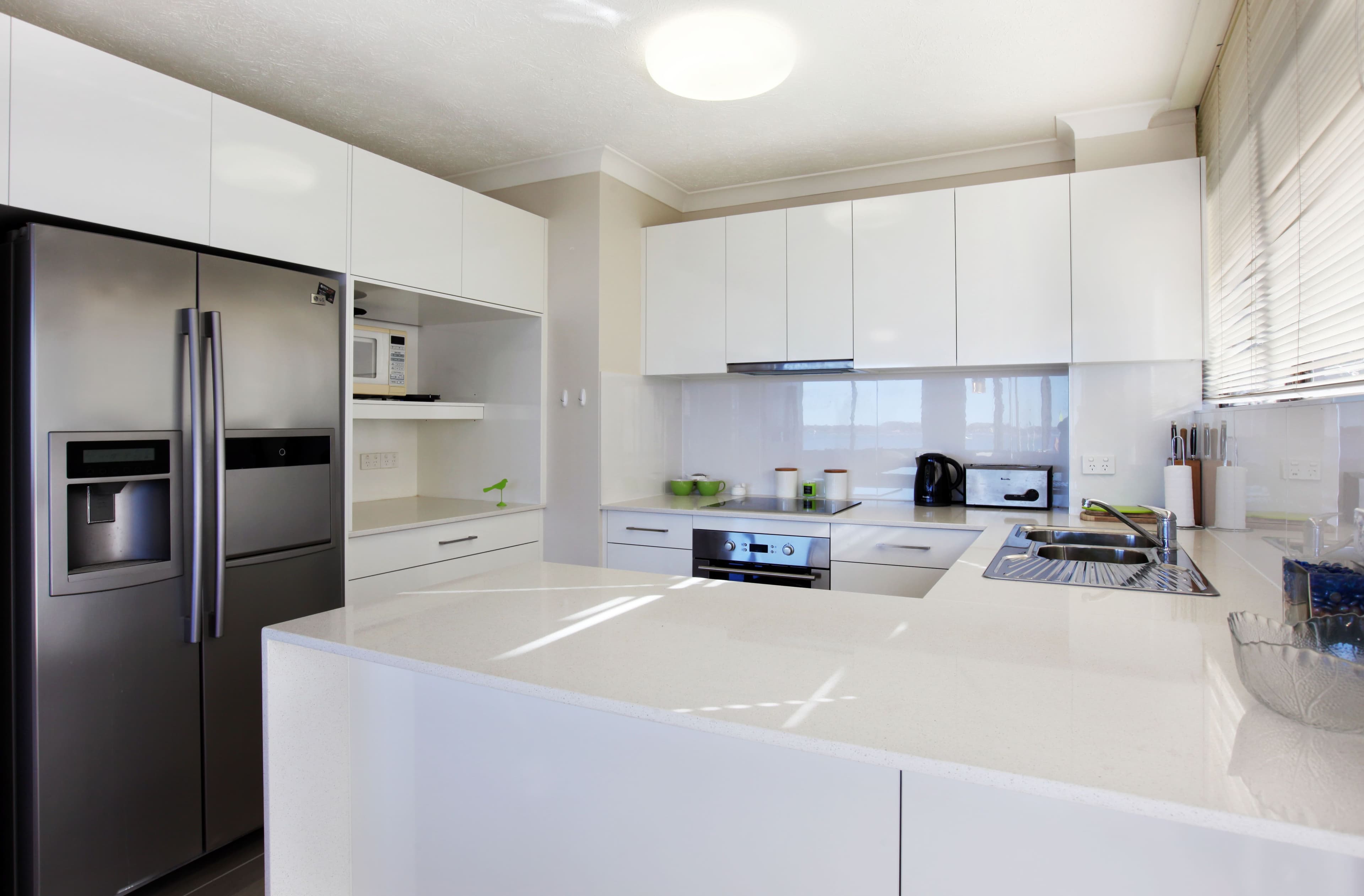 534 Marine Parade, Biggera Waters QLD 4216, Biggera Waters - Thumbnail 6