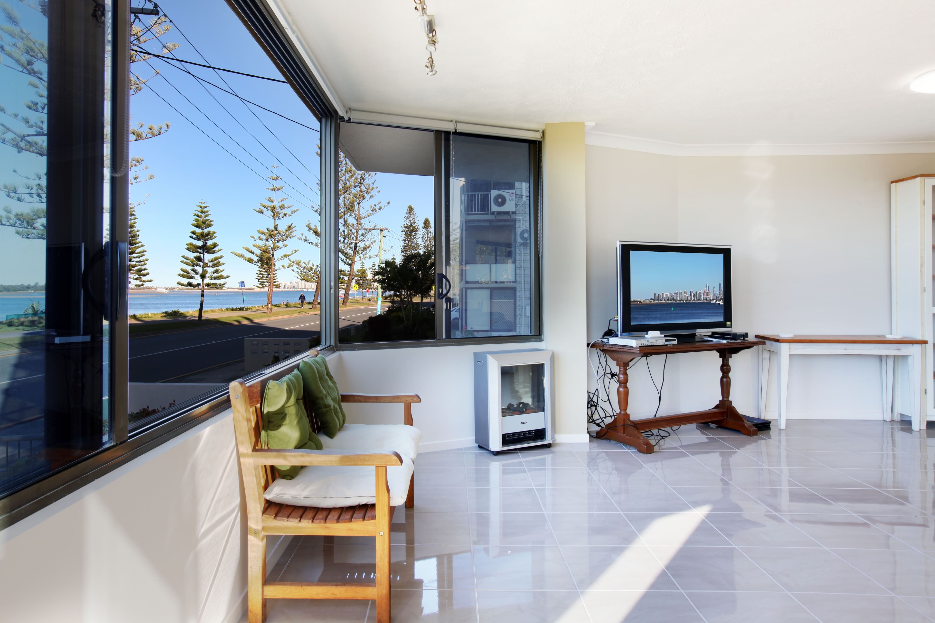 534 Marine Parade, Biggera Waters QLD 4216, Biggera Waters - Thumbnail 7