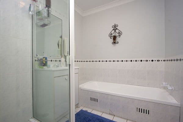 16 Staff Avenue, GLENWOOD NSW 2768, Glenwood - Thumbnail 3