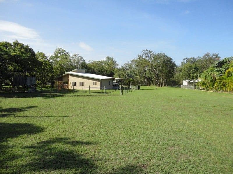 32 Golden Avenue, TANNUM SANDS QLD 4680, Tannum Sands - Image 1