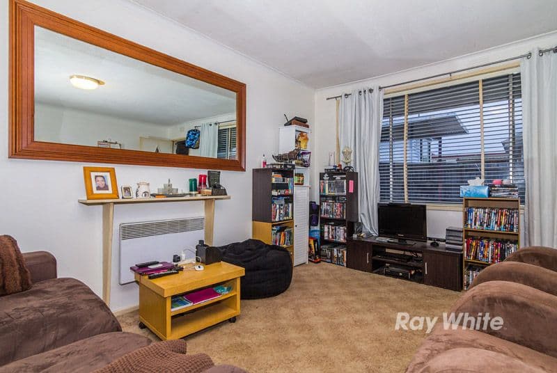 16 Joffre Street, NOBLE PARK VIC 3174, Noble Park - Thumbnail 2