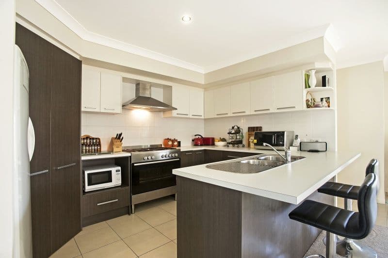 16 Teal Street, ABERGLASSLYN NSW 2320, Aberglasslyn - Thumbnail 3