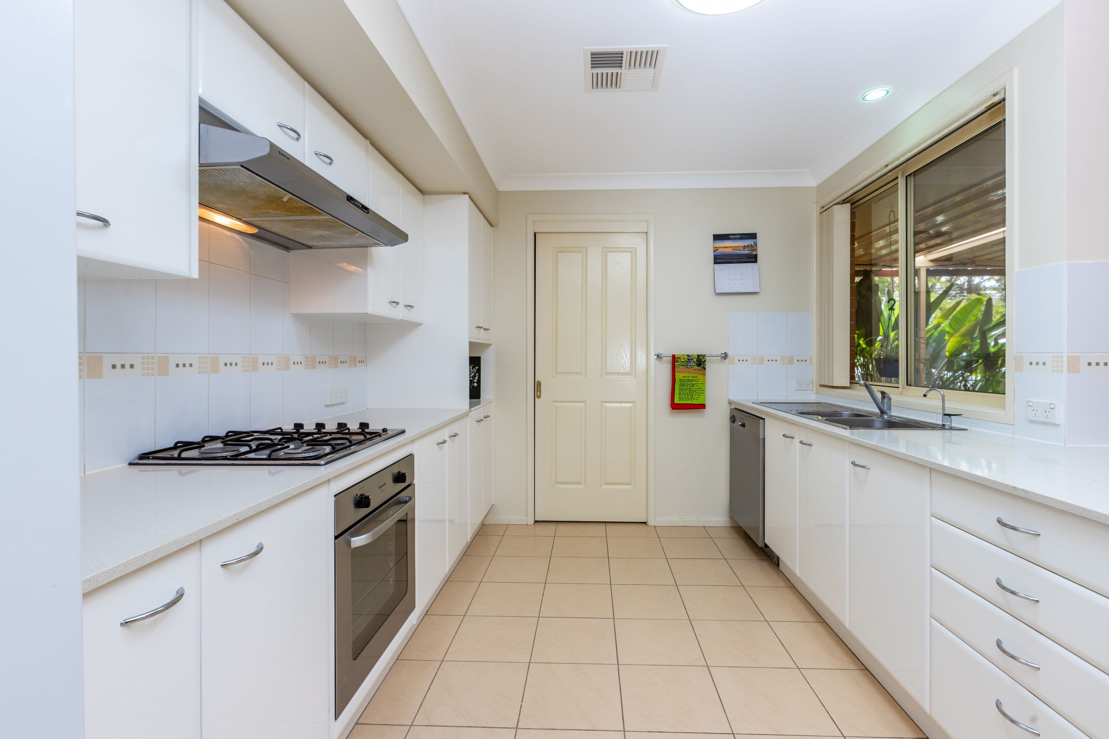 10 Sandalyn Avenue, Thornton NSW 2322, Thornton - Thumbnail 3