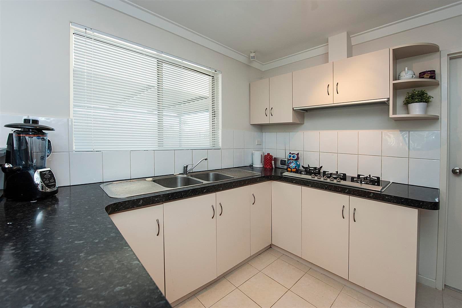 69 Scott Street, Cloverdale WA 6105, Cloverdale - Thumbnail 2