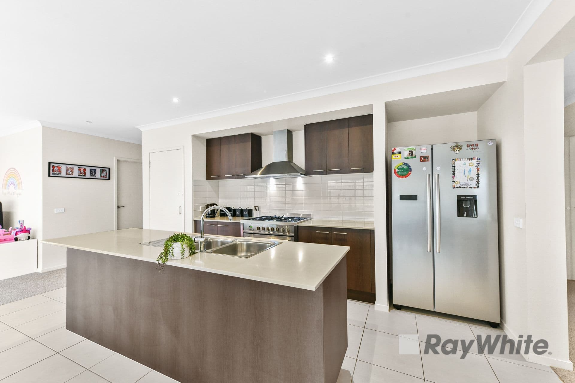 16 Ranger Street, Clyde North VIC 3978, Clyde North - Thumbnail 6