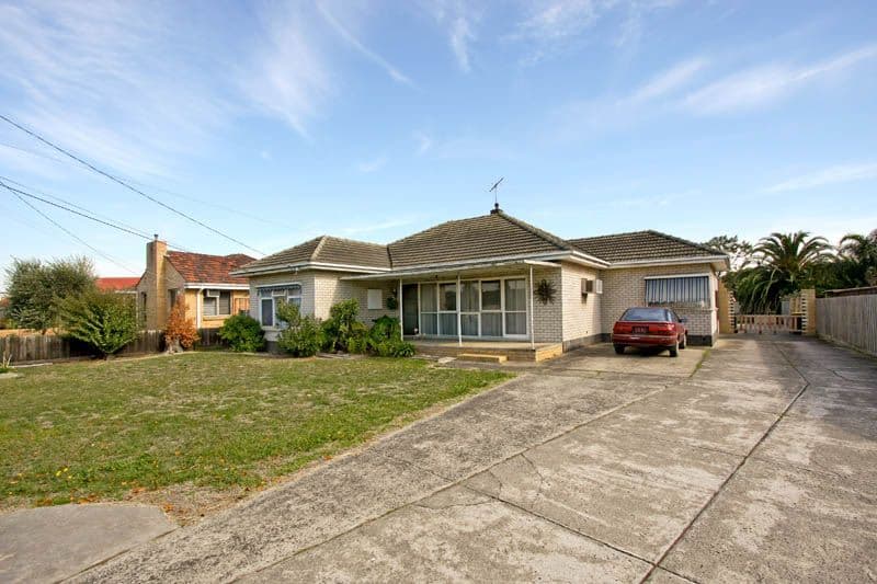 13 Moore Avenue, CLAYTON SOUTH VIC 3169, Clayton South - Thumbnail 2
