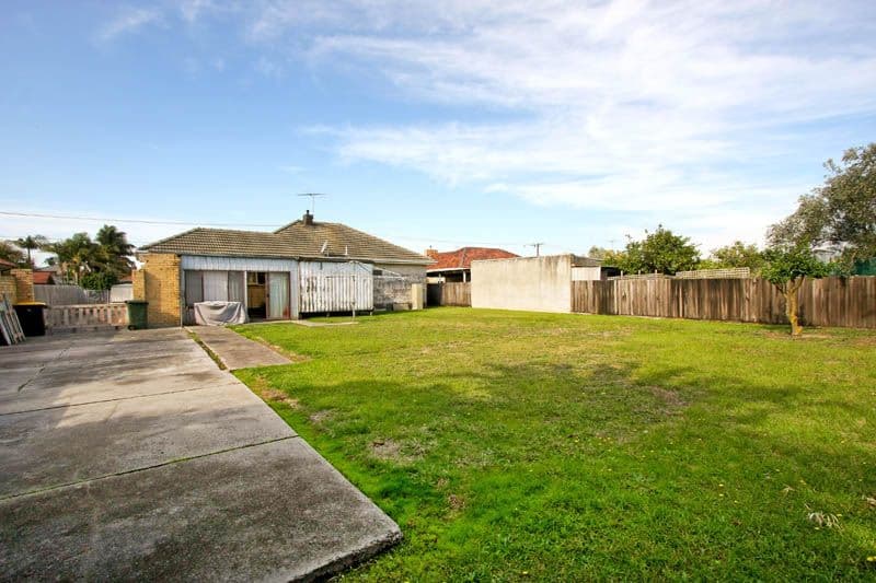 13 Moore Avenue, CLAYTON SOUTH VIC 3169, Clayton South - Thumbnail 3