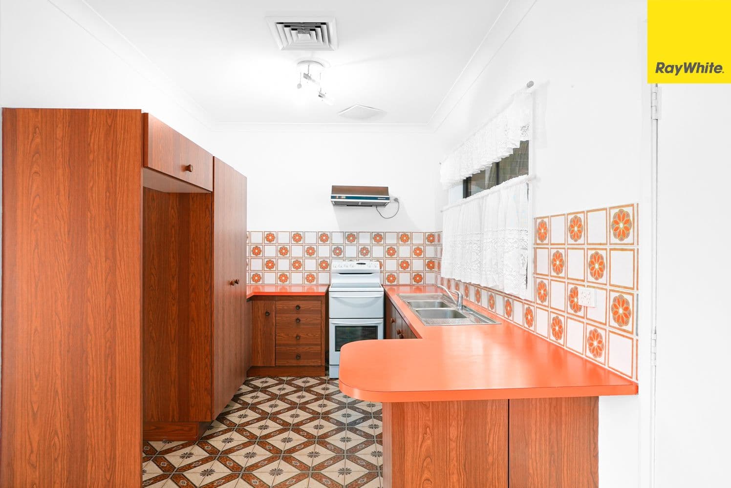 44 Victoria Street, Merrylands NSW 2160, Merrylands - Thumbnail 2