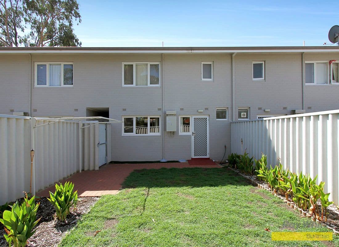 27 Markham Way, BALGA WA 6061, Balga - Thumbnail 3
