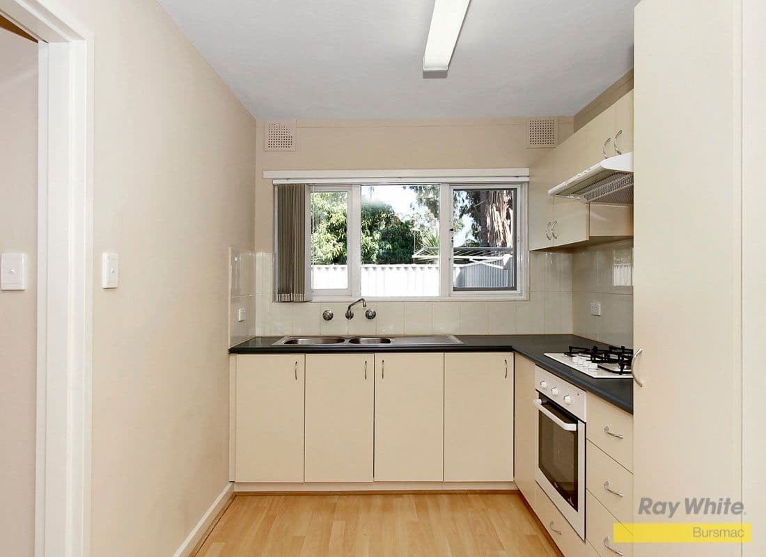 27 Markham Way, BALGA WA 6061, Balga - Thumbnail 8