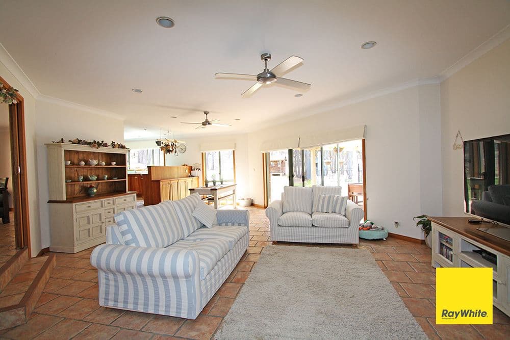 196 Woolshed Lane, Bywong - Thumbnail 2
