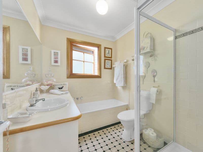 20 Gavan Street, Ashgrove QLD 4060, Ashgrove - Thumbnail 7