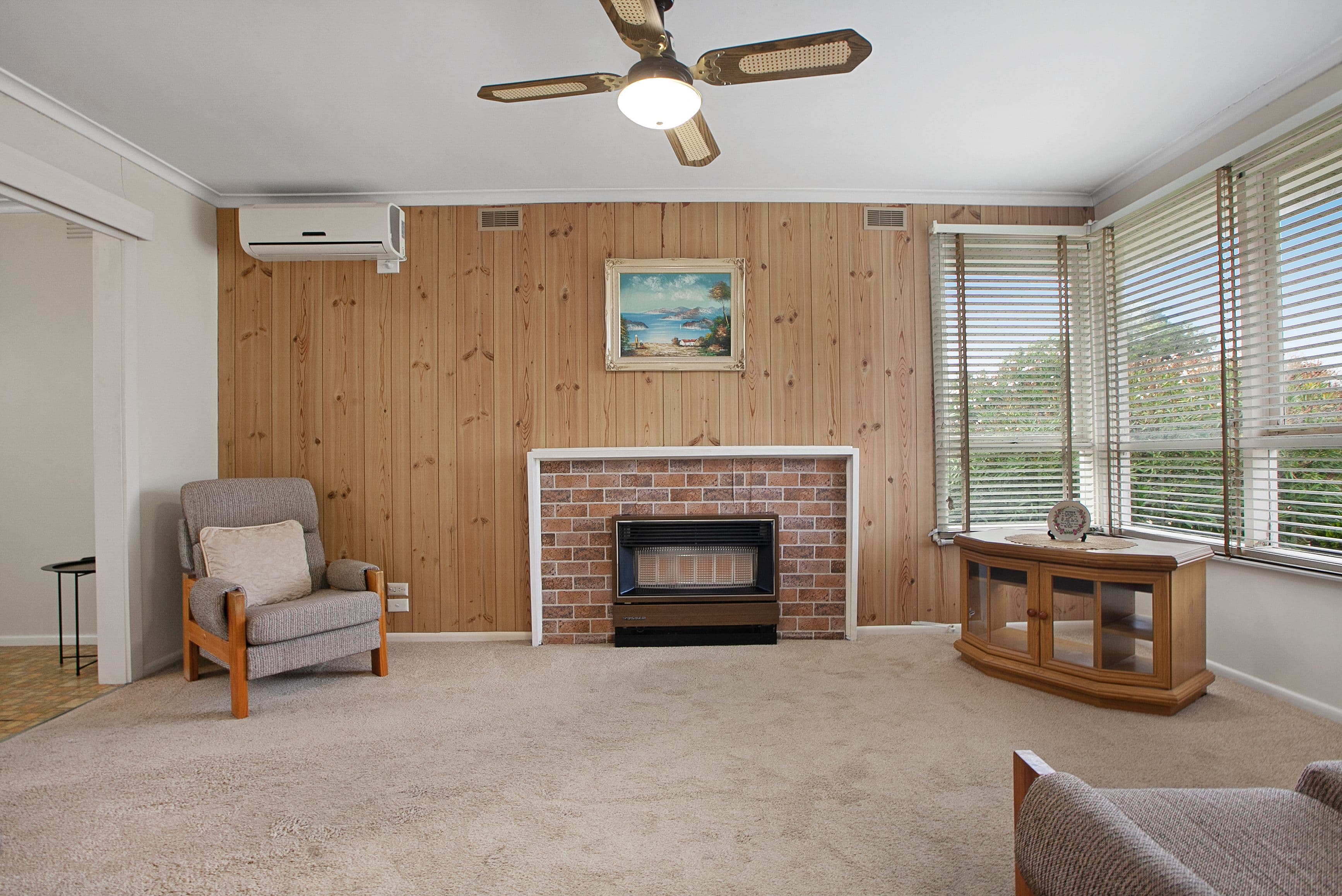 4 Inverness Street, Reservoir VIC 3073, Reservoir - Thumbnail 3