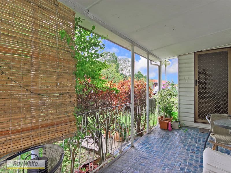 261 Earnshaw Road, NORTHGATE QLD 4013, Northgate - Thumbnail 2
