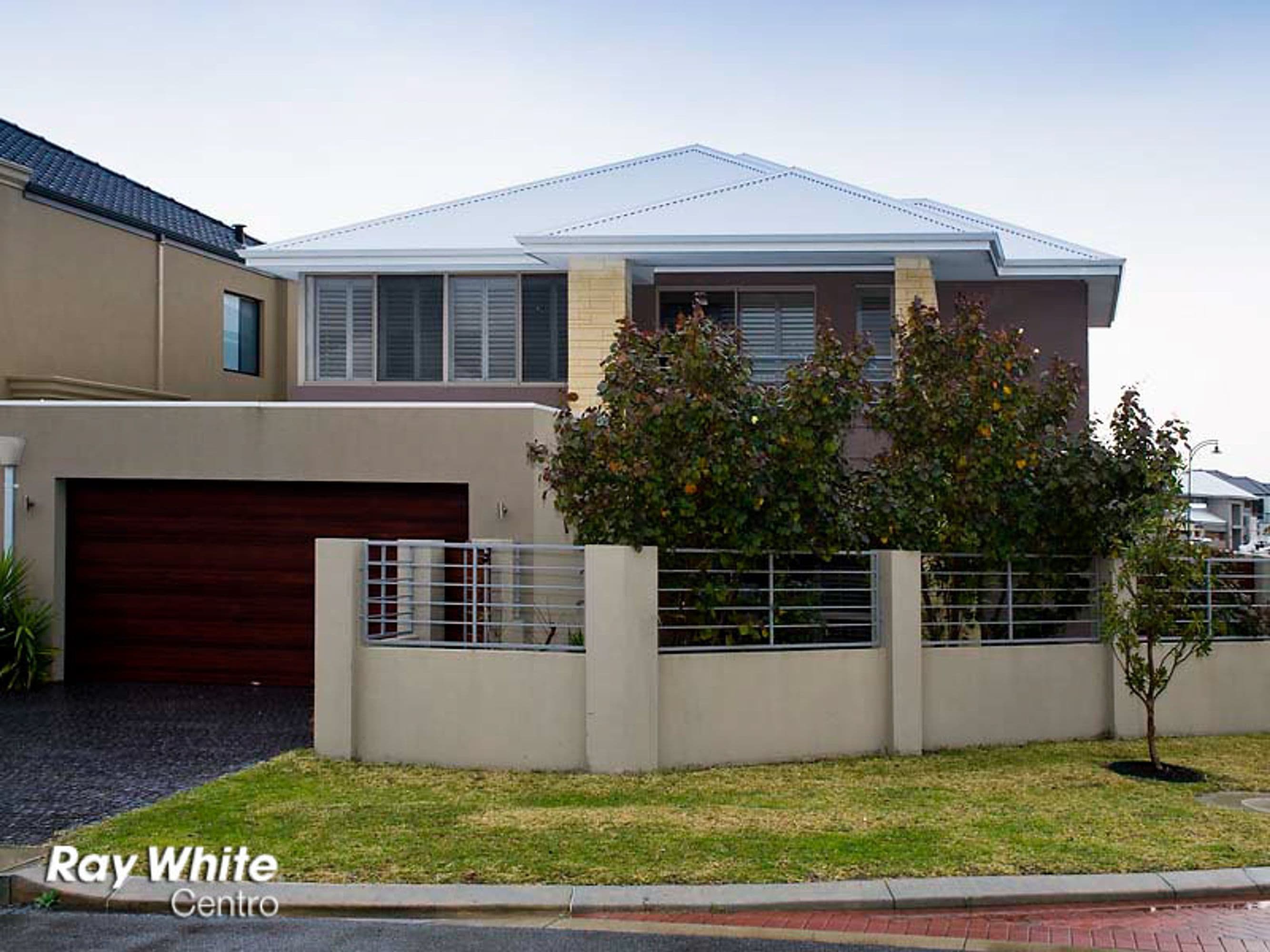 45 Salerno Avenue, Stirling - Thumbnail 2