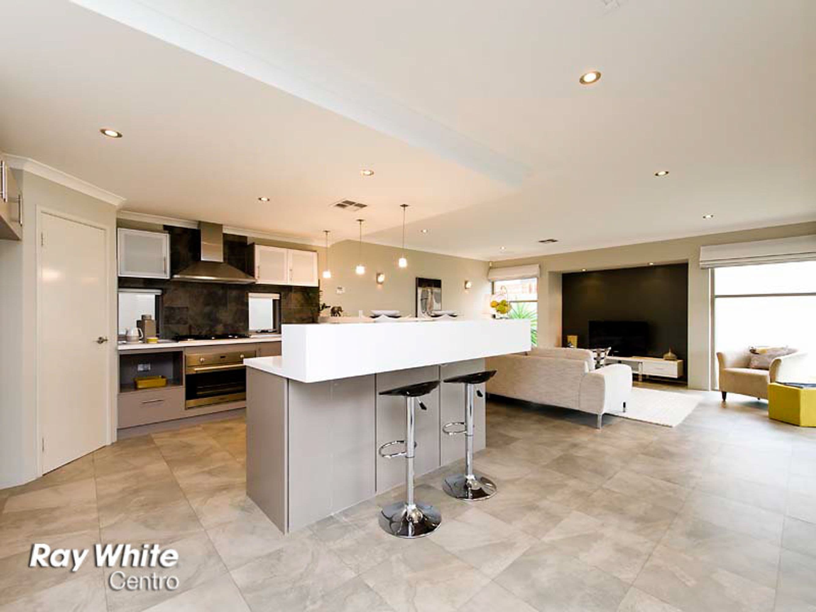 45 Salerno Avenue, Stirling - Thumbnail 3