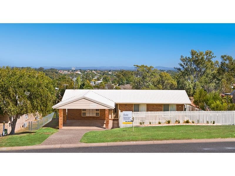 11 Permien Street, NORMAN GARDENS QLD 4701, Norman Gardens - Image 1