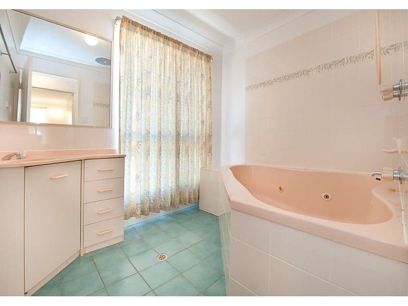 11 Permien Street, NORMAN GARDENS QLD 4701, Norman Gardens - Thumbnail 5