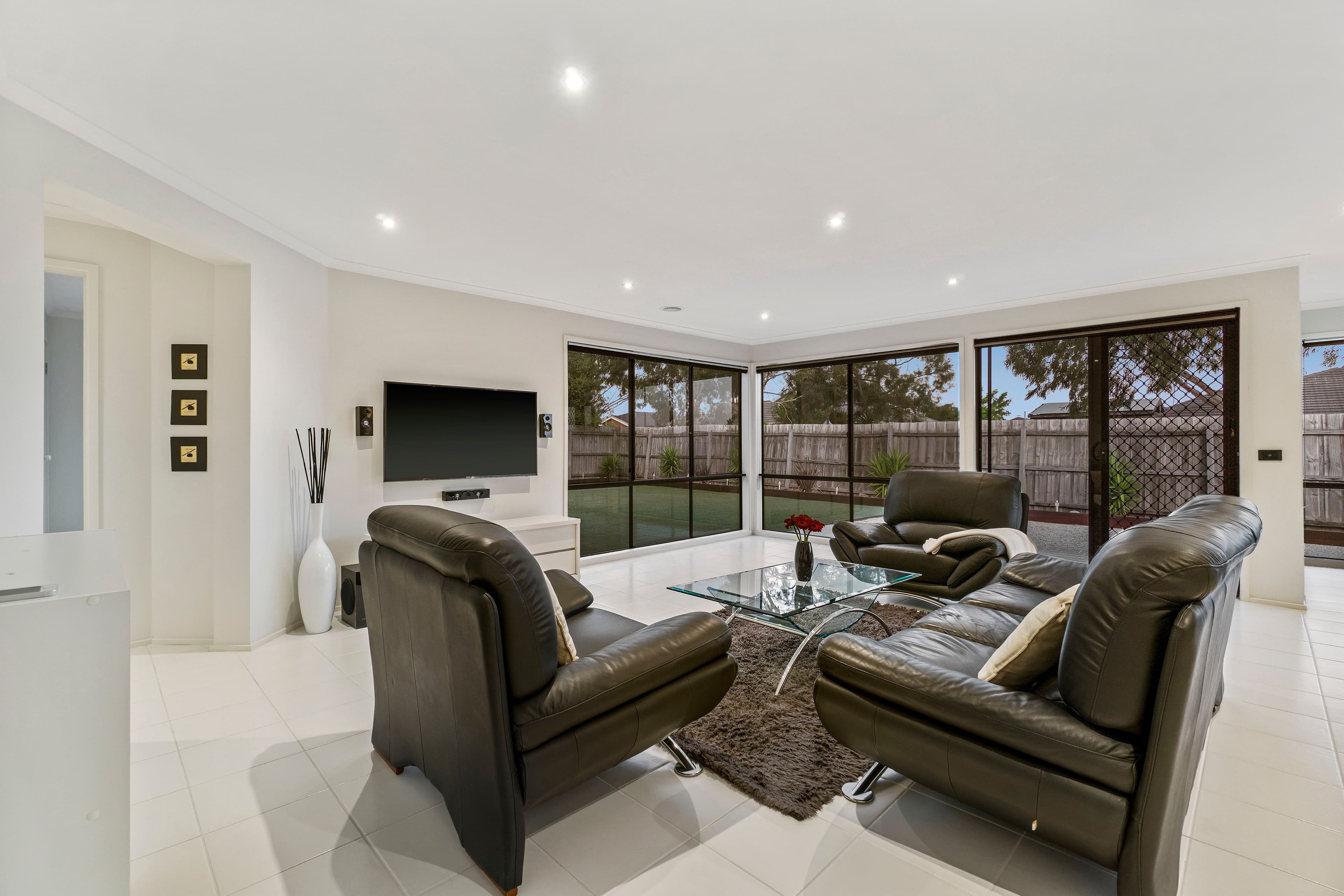8 Loddon Drive, Taylors Hill VIC 3037, Taylors Hill - Thumbnail 8