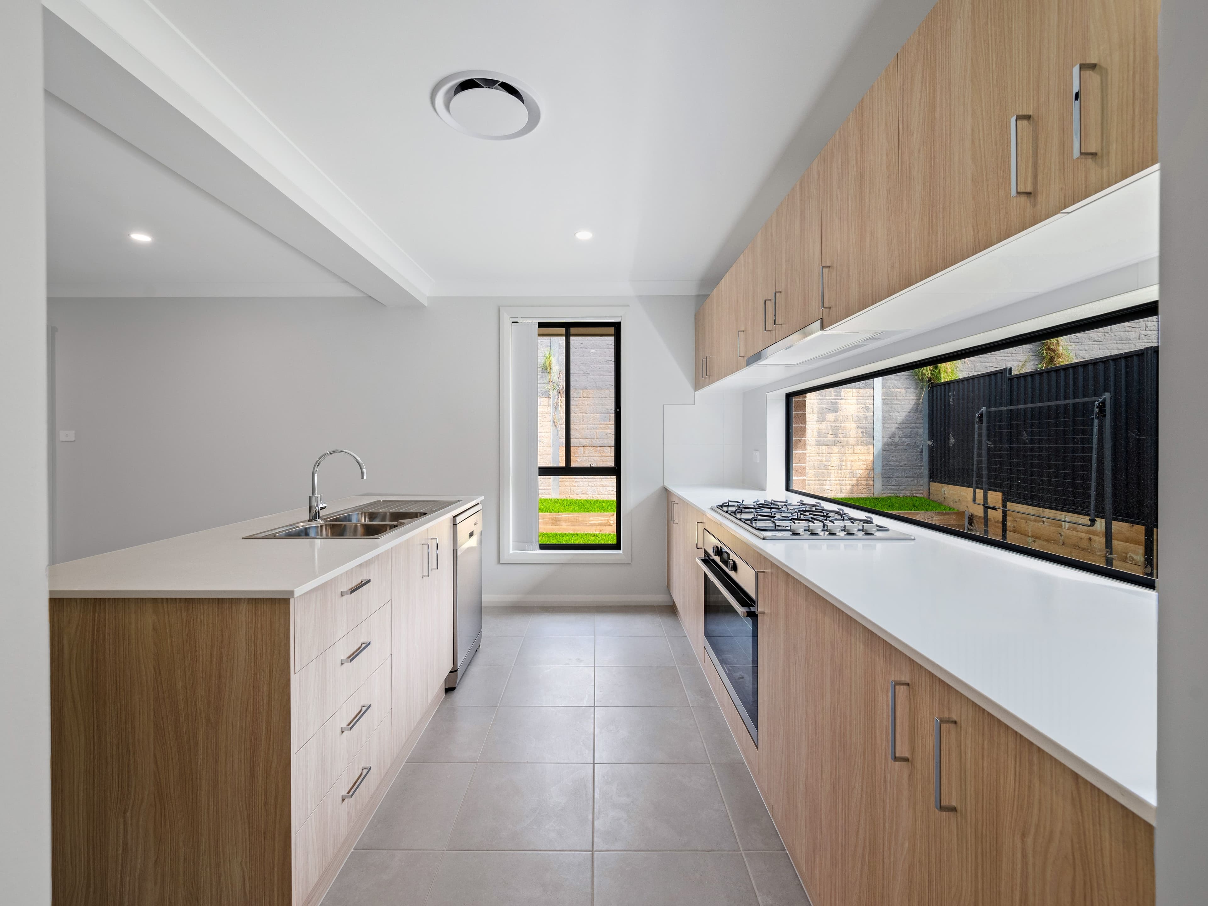 46 Cassio Way, Rosemeadow NSW 2560, Rosemeadow - Thumbnail 4