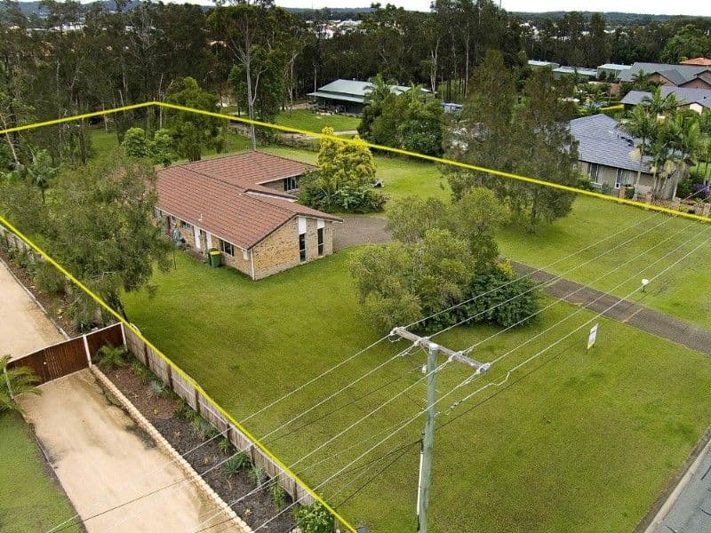 38 Riverdowns Crescent, HELENSVALE QLD 4212, Helensvale - Thumbnail 3