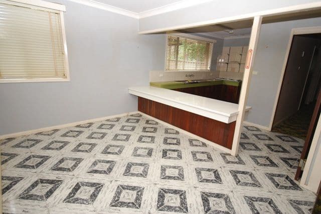 4 Bruce Street, MERRYLANDS WEST NSW 2160, Merrylands West - Thumbnail 3