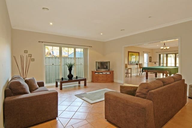 105 The Boulevard, OAK FLATS NSW 2529, Oak Flats - Thumbnail 8