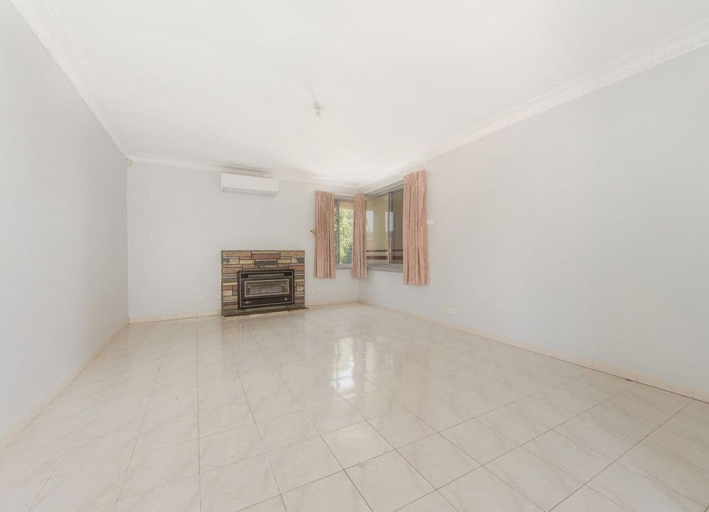 97 Oleander Drive, St Albans VIC 3021, St Albans - Thumbnail 2