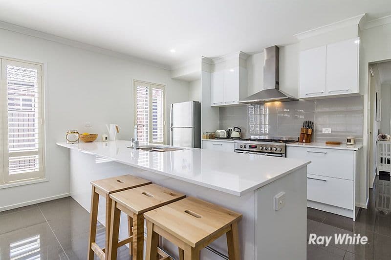 20 Forest Drive, Clyde North VIC 3978, Clyde North - Thumbnail 4