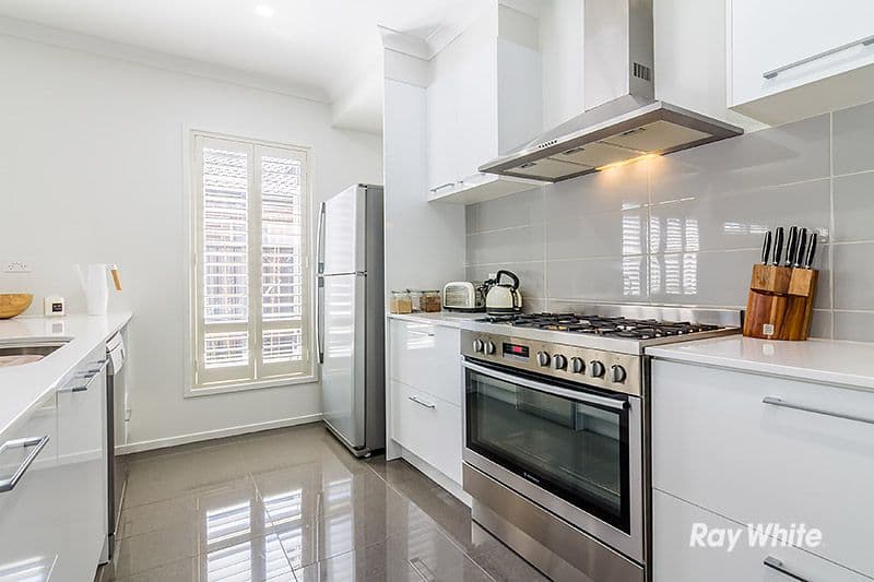 20 Forest Drive, Clyde North VIC 3978, Clyde North - Thumbnail 5