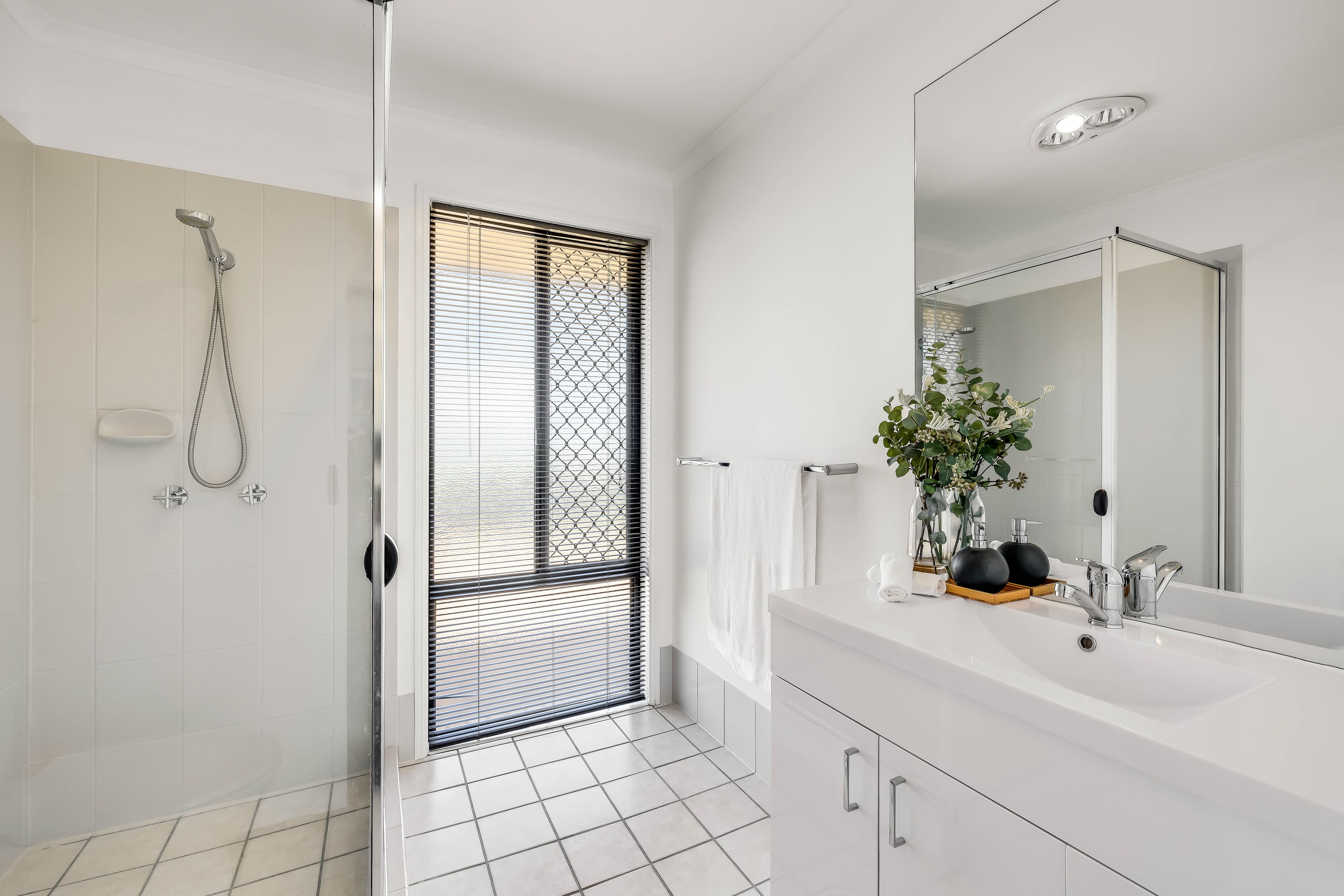 17 Duncan Street, Wilsonton Heights QLD 4350, Wilsonton Heights - Thumbnail 7