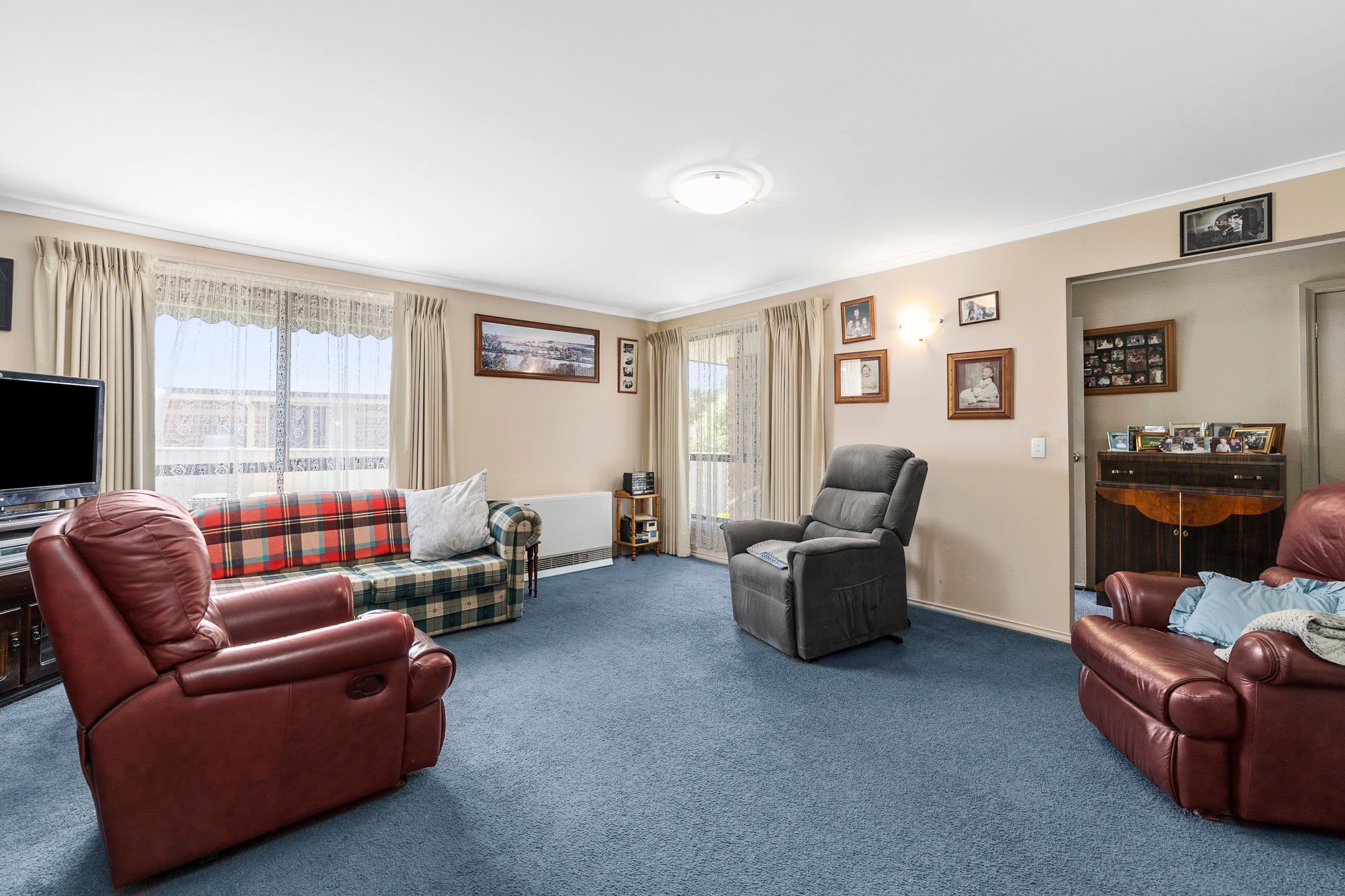 8 Bradby Avenue, Mount Clear VIC 3350, Mount Clear - Thumbnail 3