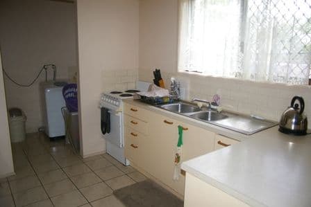 360 Redbank Plains Road, BELLBIRD PARK QLD 4300, Bellbird Park - Thumbnail 4
