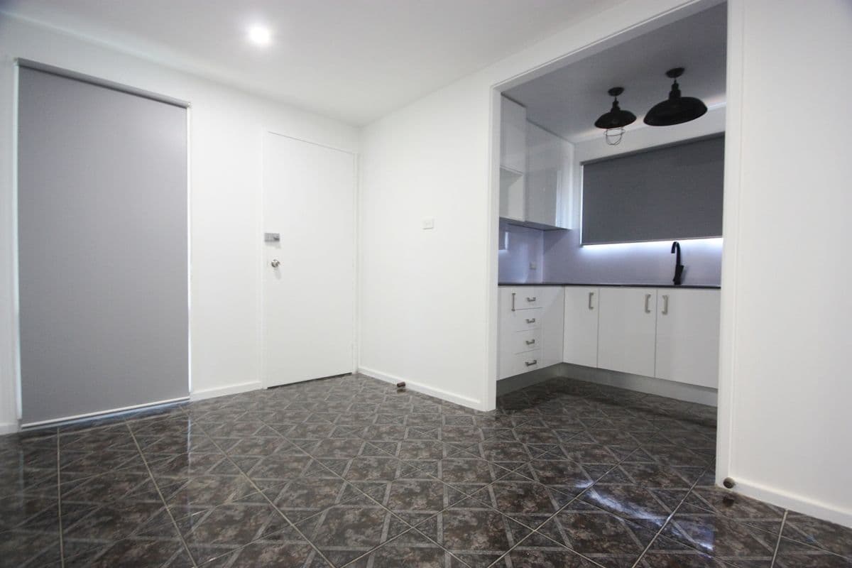 Macquarie Fields NSW 2564, Macquarie Fields - Thumbnail 4