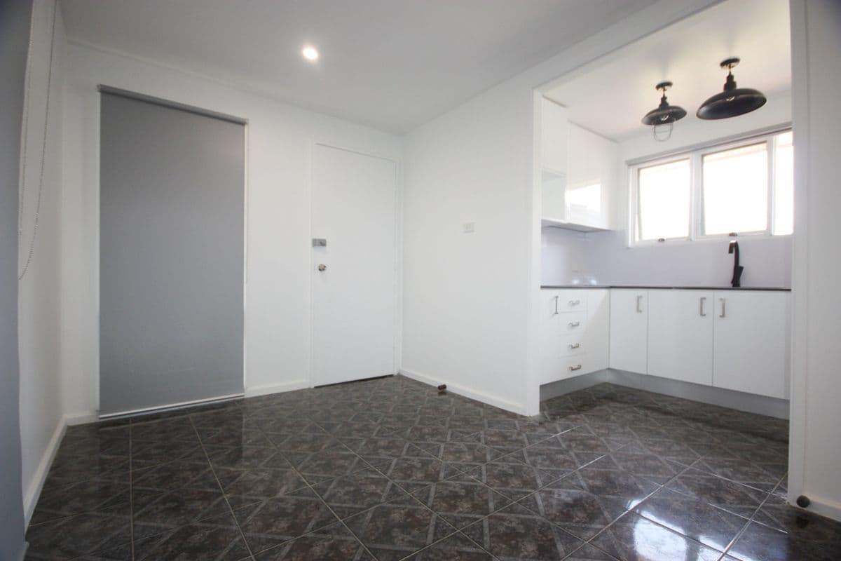 Macquarie Fields NSW 2564, Macquarie Fields - Thumbnail 5