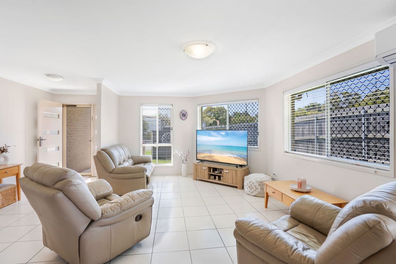 39 Centaur Street, Redcliffe QLD 4020, Redcliffe - Thumbnail 3