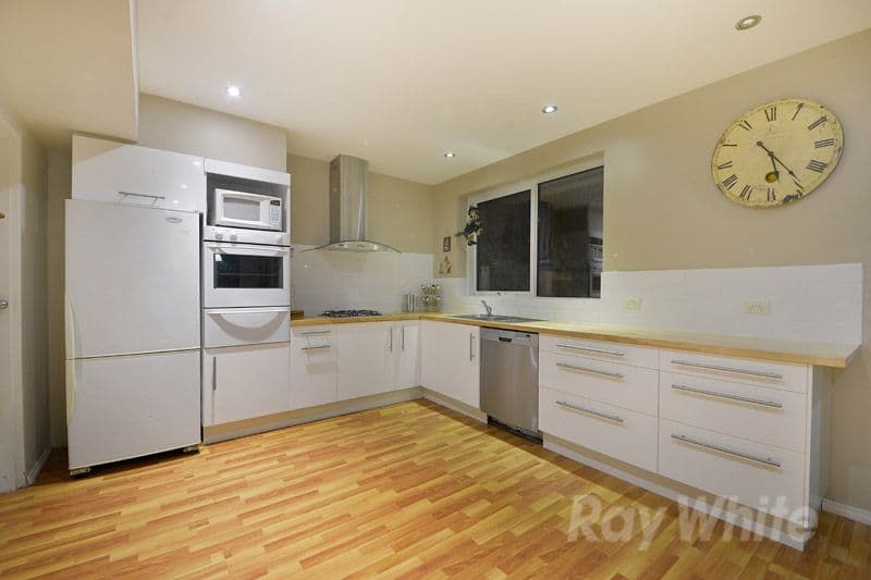 54 Thompson Road, UPWEY VIC 3158, Upwey - Thumbnail 2