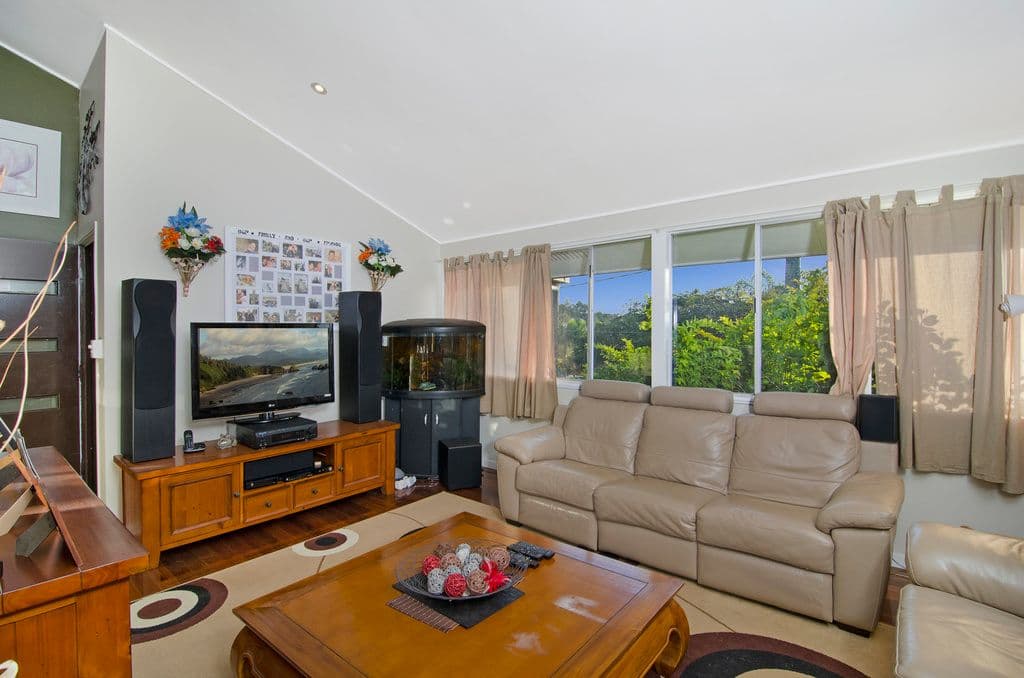 80 Laura Street, BANORA POINT NSW 2486, Banora Point - Image 1
