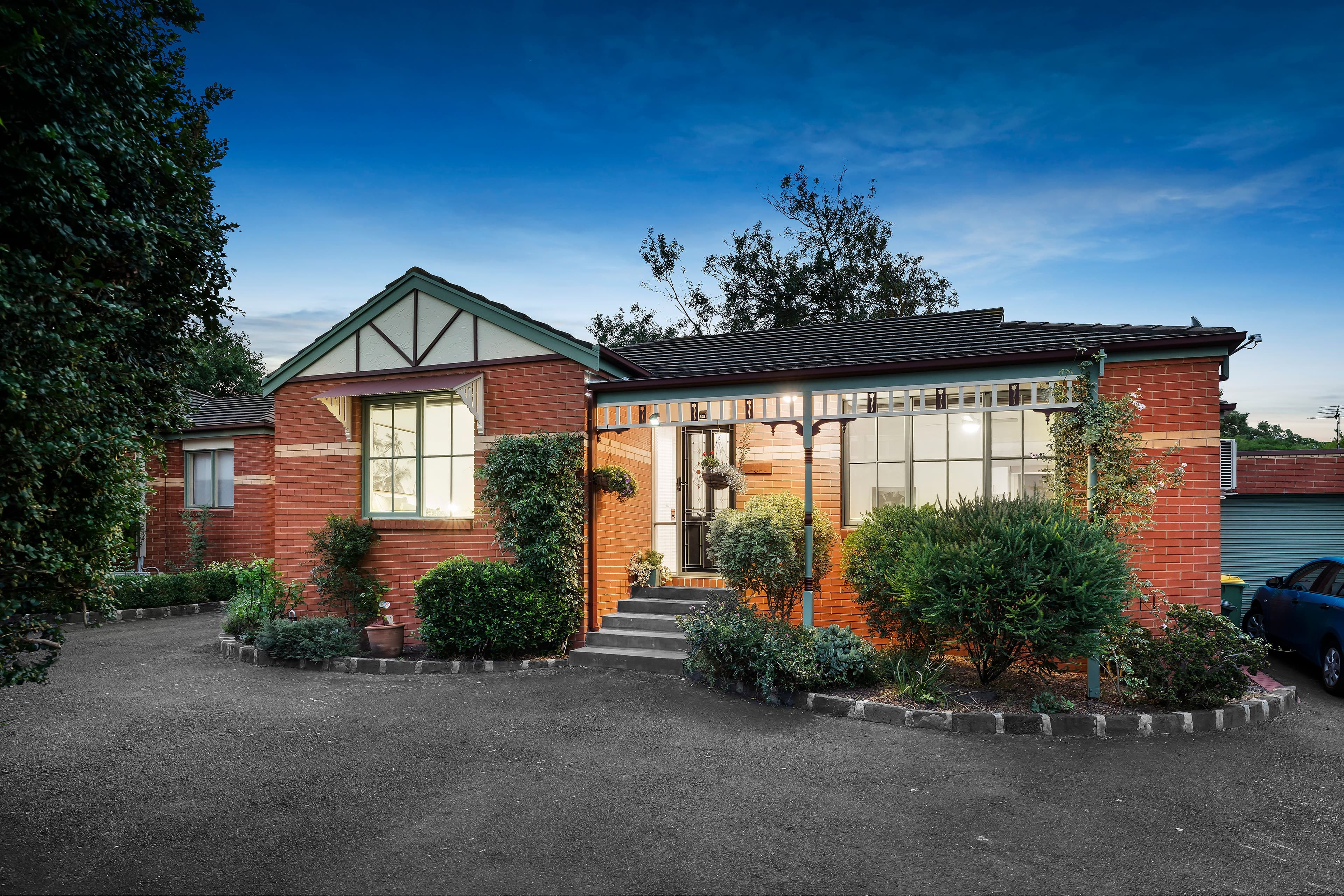 111 Martins Lane, Viewbank VIC 3084, Viewbank - Image 1