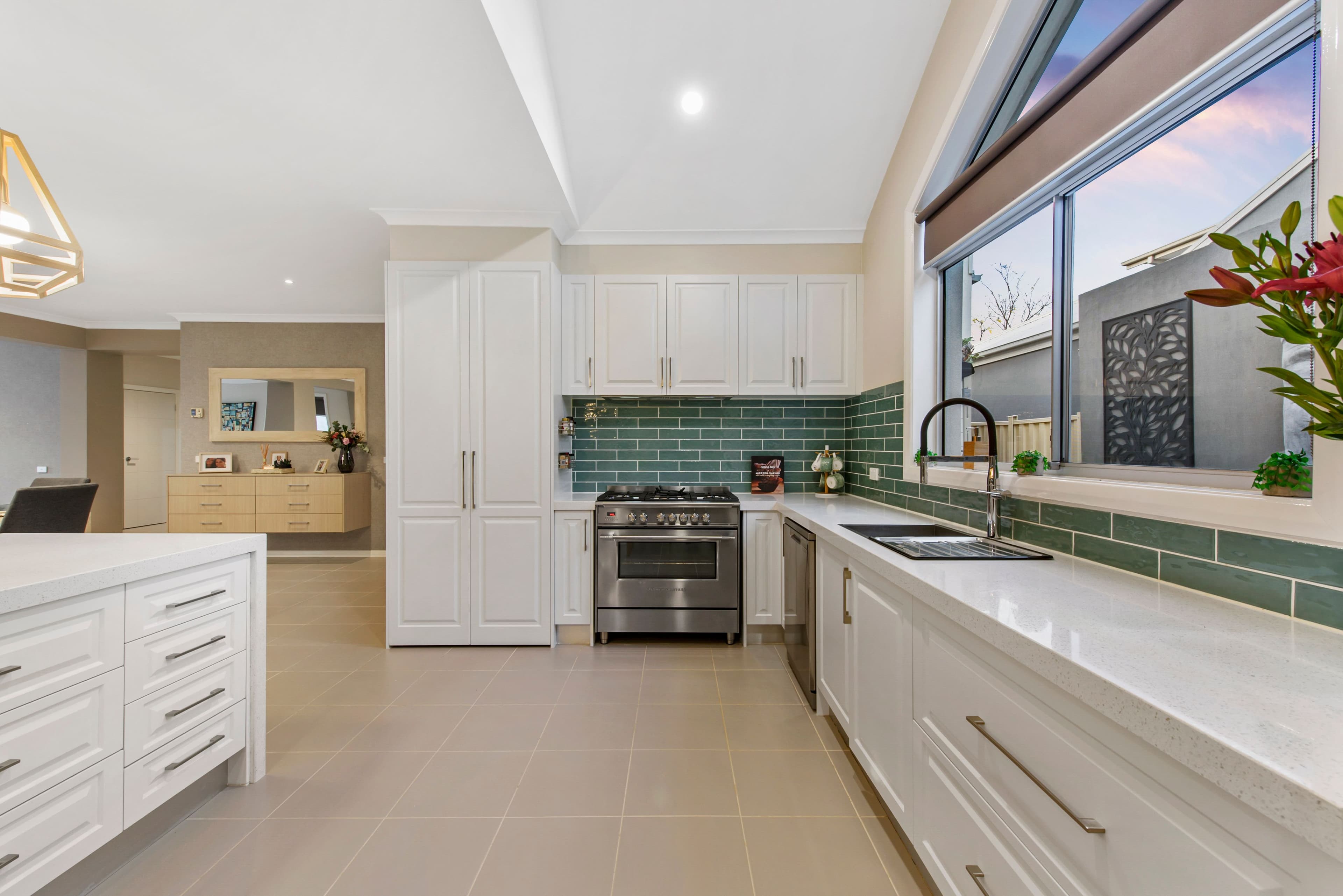 10 Catani Mews, Caroline Springs VIC 3023, Caroline Springs - Thumbnail 3