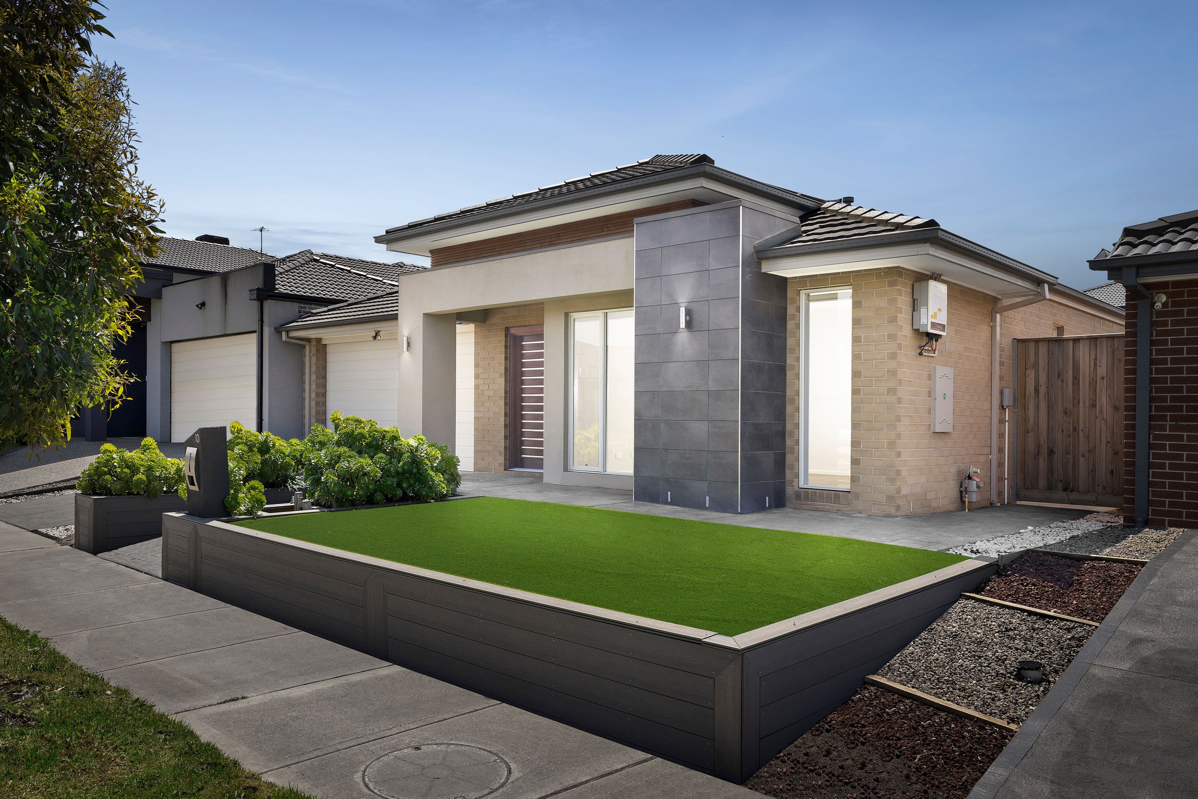10 Liddiard Way, Mickleham VIC 3064, Mickleham - Image 1