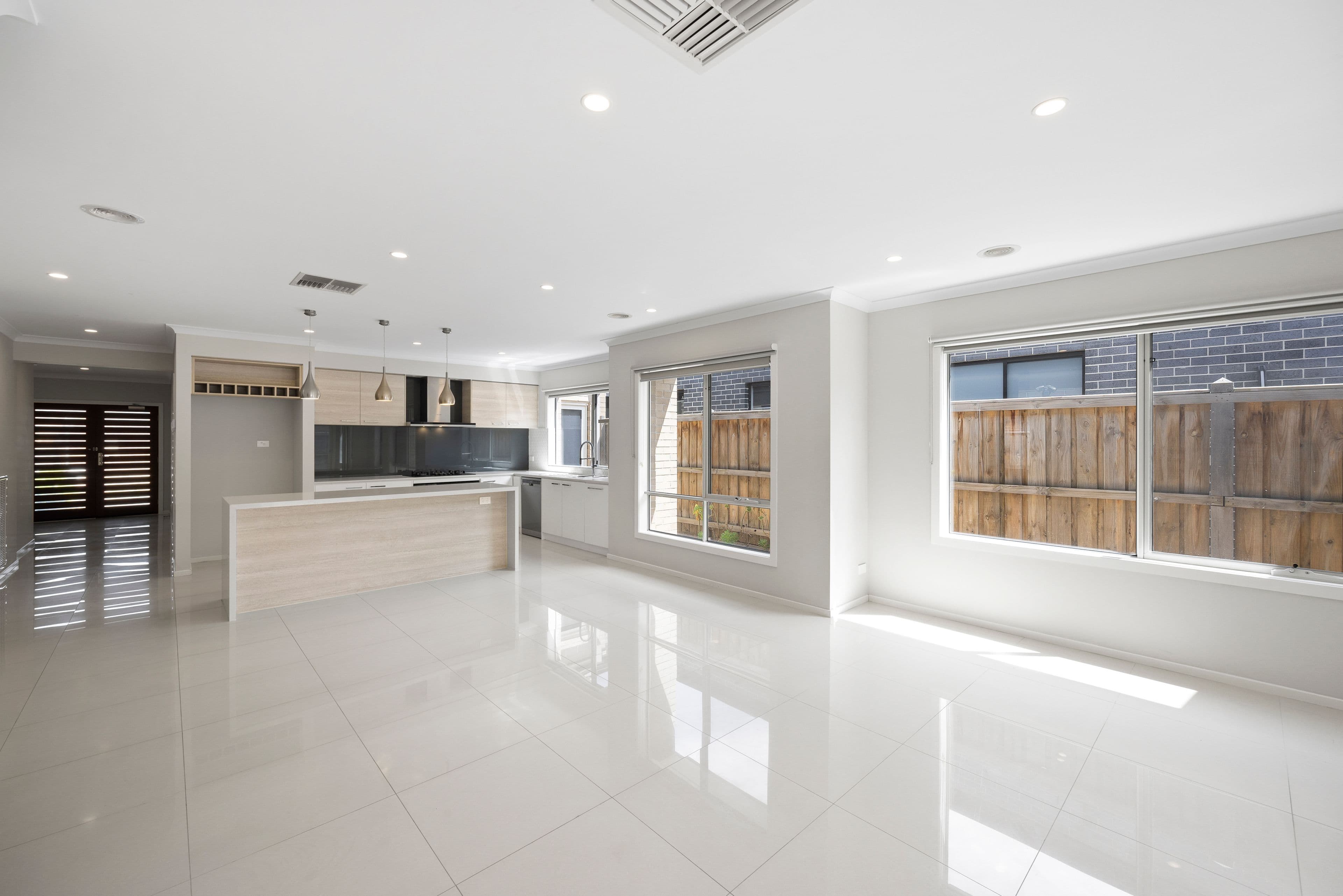 10 Liddiard Way, Mickleham VIC 3064, Mickleham - Thumbnail 3
