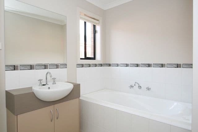 417 McGrath Road, WYNDHAM VALE VIC 3024, Wyndham Vale - Thumbnail 7