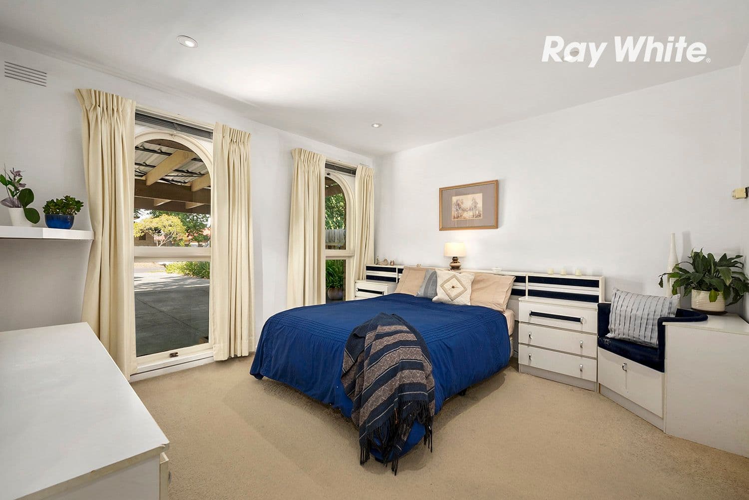 12 Golf Links Crescent, Dingley Village VIC 3172, Dingley Village - Thumbnail 4
