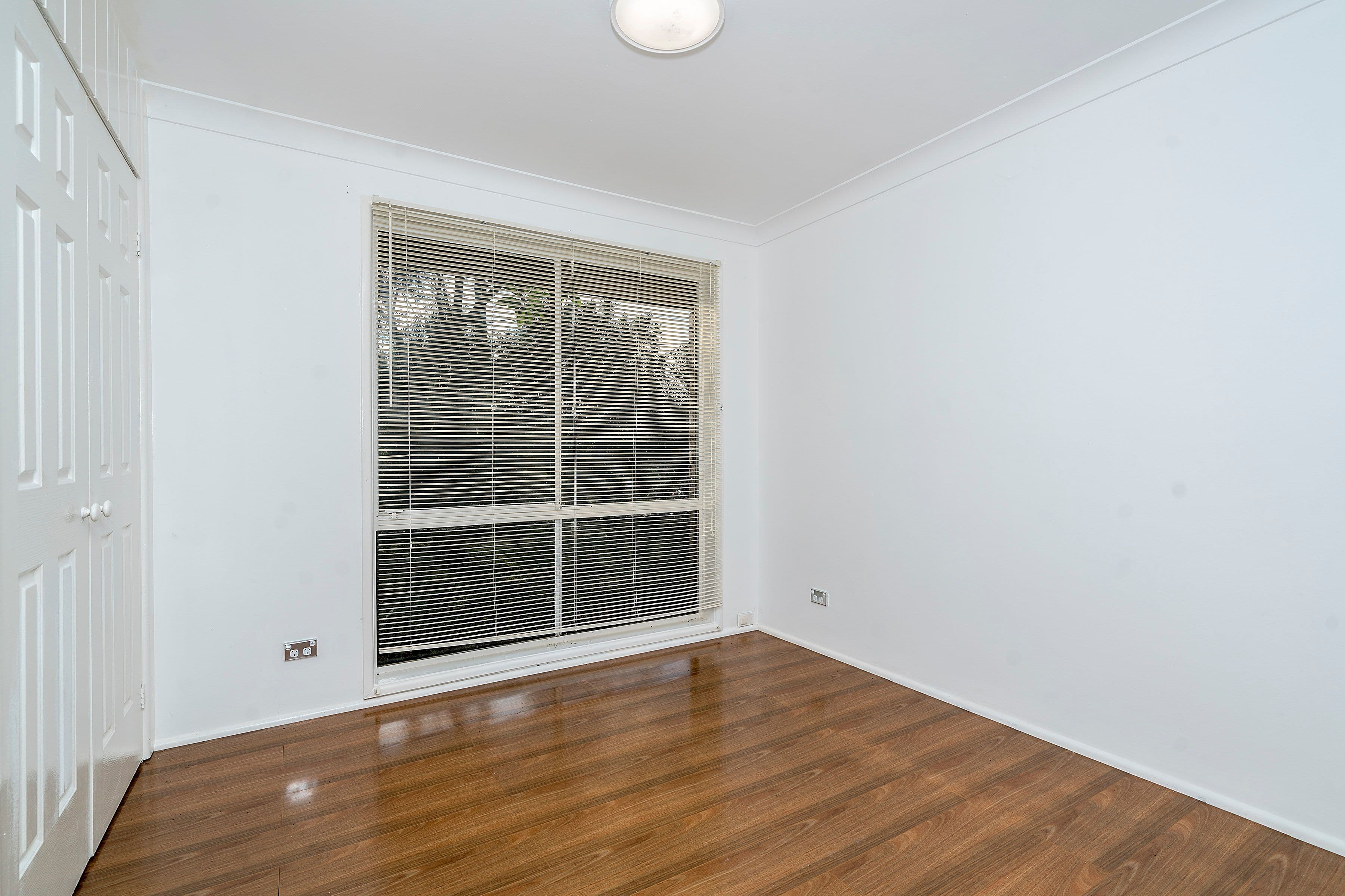 25 Hastings Parade, Bensville - Thumbnail 8